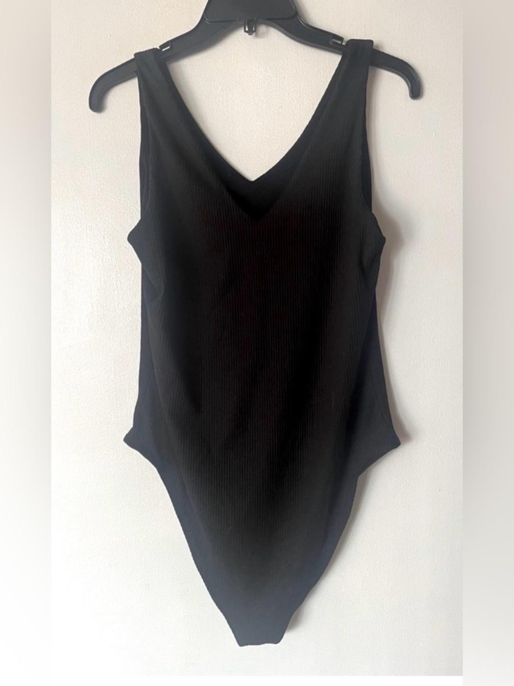Nine Britton Ashley V Neck Ribbed Knit Bodysuit Black - XL